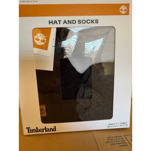 Timberland Black Knit Beanie Hat & Sock Gift Set - Picture 1 of 2